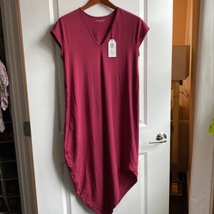 Universal Standard Iconic Geneva V-Neck Dress size 2XS